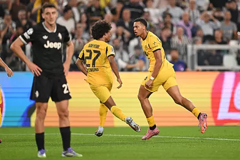 دقيقة بدقيقة.. يوفنتوس 2-3 بروسيا دورتموند.. 3 أهداف في 4 دقائق